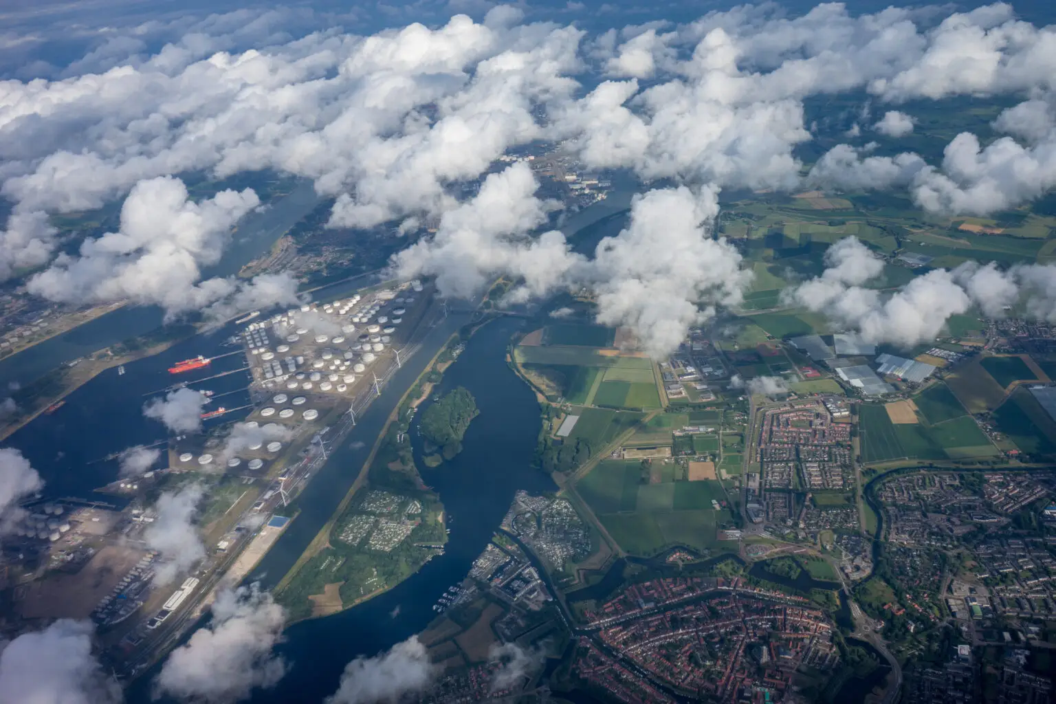 Modellazione della dispersione atmosferica di emissioni industriali